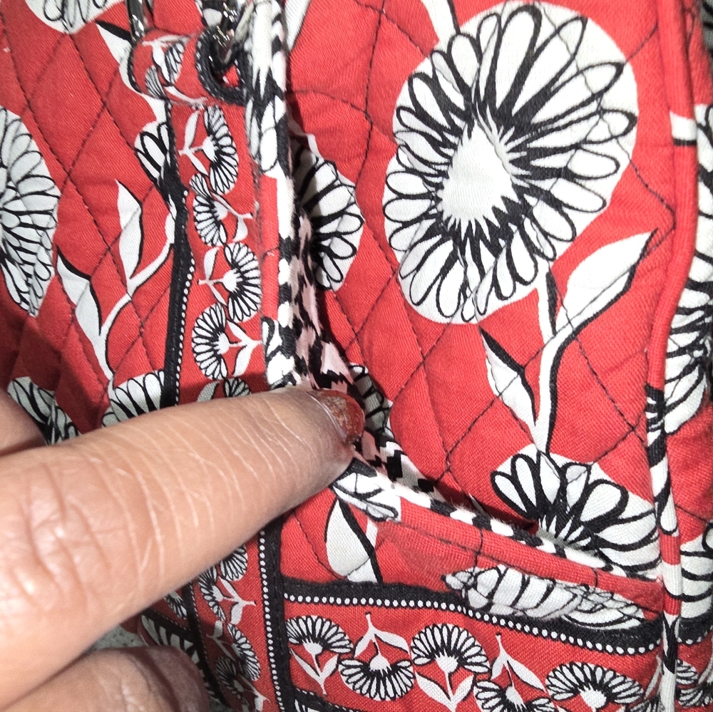 Vera Bradley "Retired Pattern" View 5